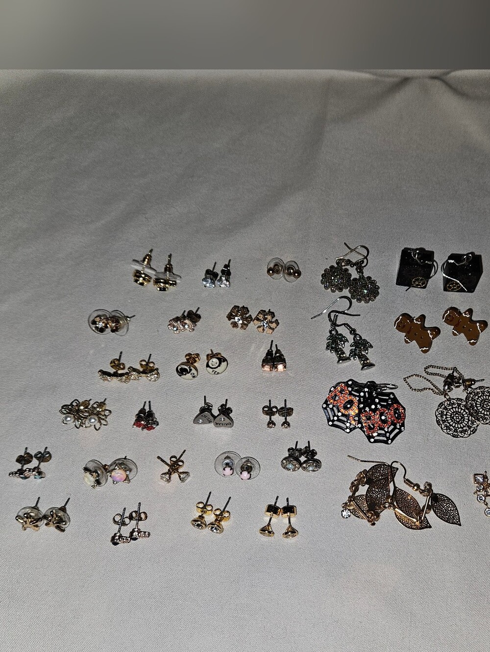 Assorted Women’s Earrings Set - Gold & Silver Tones